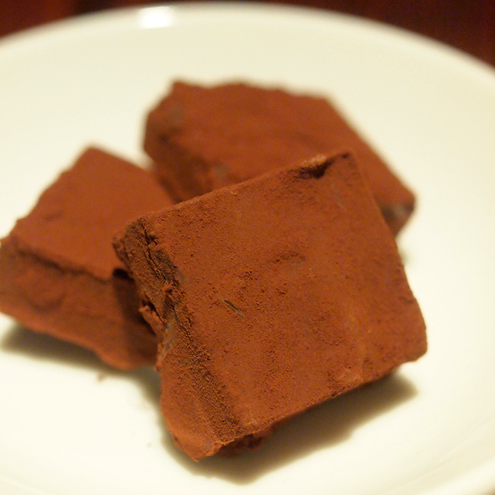 ココナッツクリームで作る生チョコレート